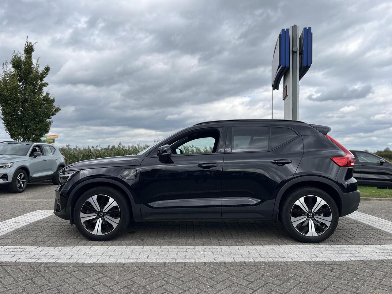 Volvo XC40 T5 Plug-in hybrid Plus Dark | Panoramadak | Harman/Kardon | Memoryseats | 360 Camera |