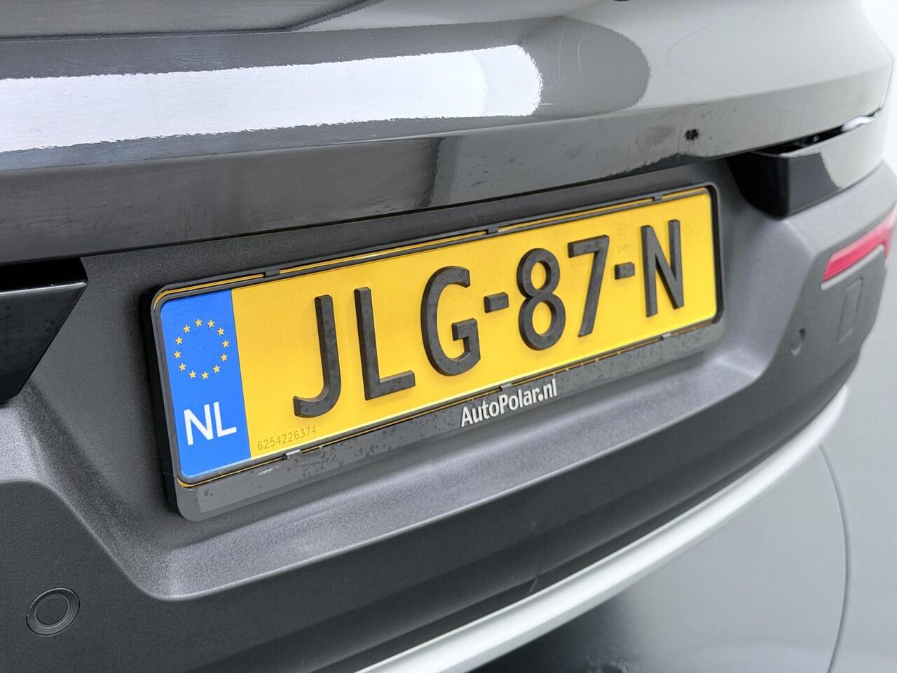 Volvo XC40 1.5 T5 Recharge Ultimate Bright Trekhaak/Panodak/HarmanKardon etc.