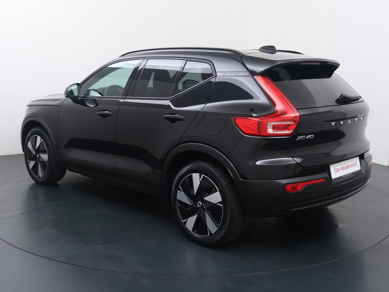 Volvo XC40 Single Motor Extended Range Plus 82 kWh | SoH 97% | Apple Carplay - Androidauto | Google maps | Digitale cockpit | Achteruitrijcamera |