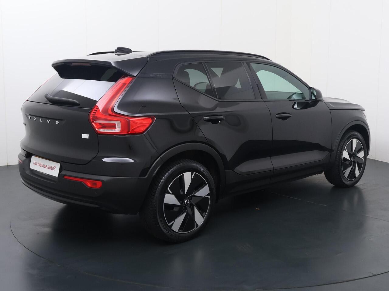 Volvo XC40 Single Motor Extended Range Plus 82 kWh | SoH 97% | Apple Carplay - Androidauto | Google maps | Digitale cockpit | Achteruitrijcamera |