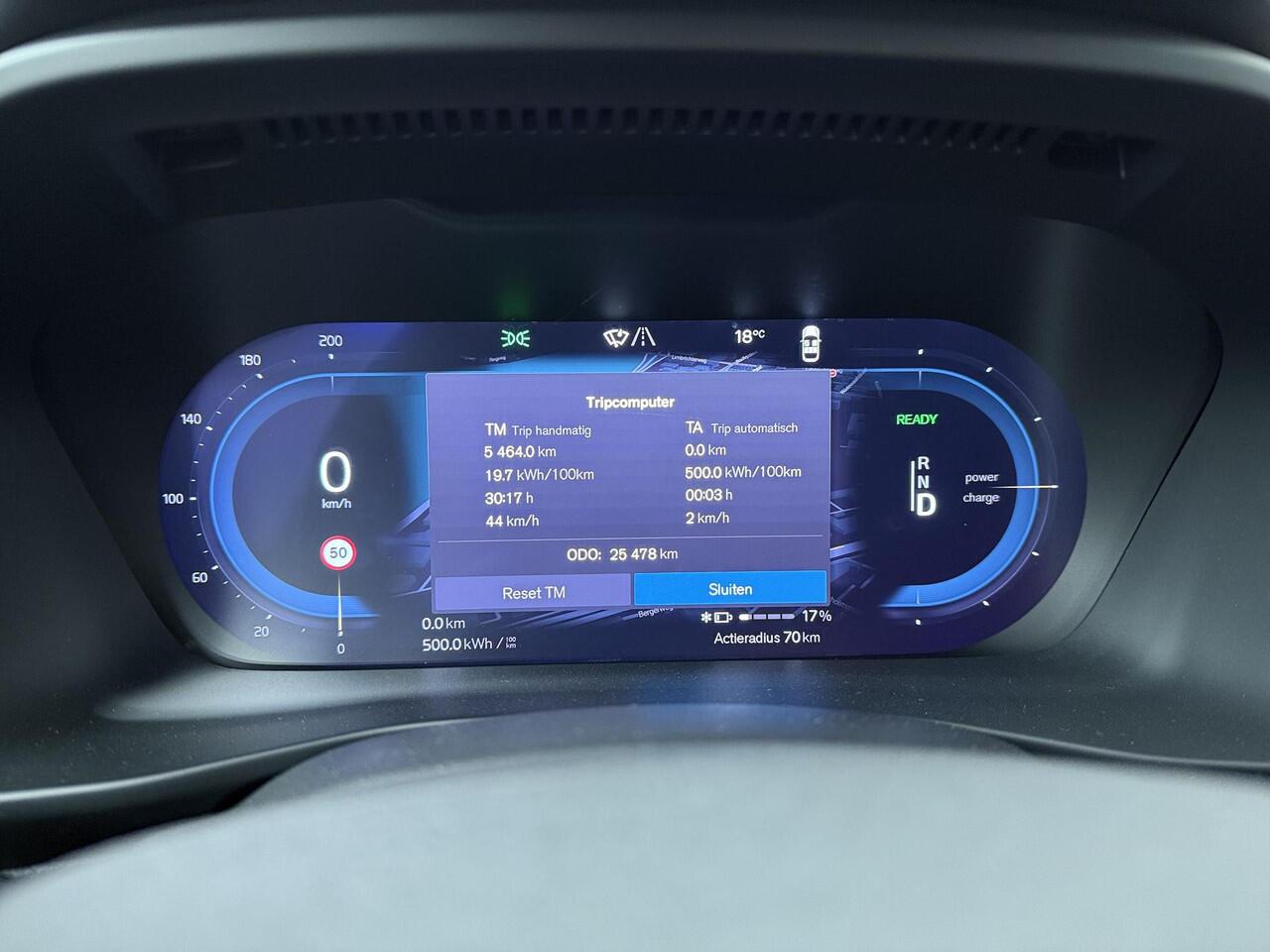 Volvo XC40 Single Motor Extended Range Plus 82 kWh | SoH 97% | Apple Carplay - Androidauto | Google maps | Digitale cockpit | Achteruitrijcamera |