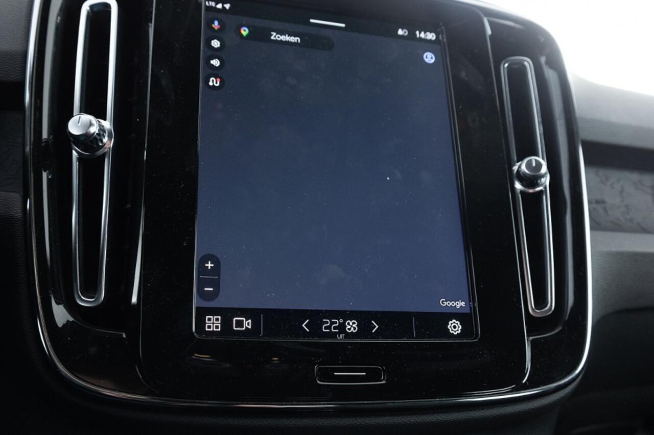 Volvo XC40 Recharge Core 70 kWh | Full LED | ECC | NAVI | CAMERA | SOH 94,4%