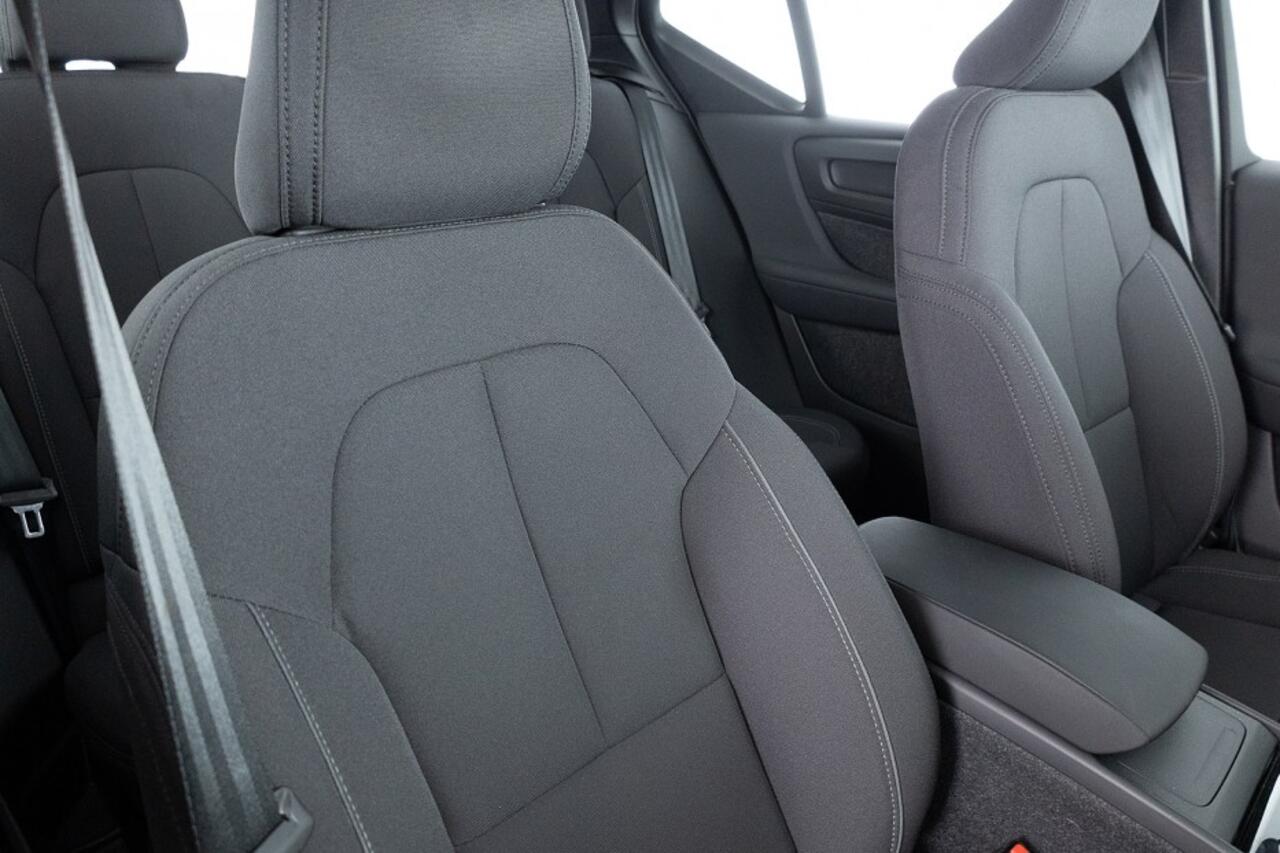 Volvo XC40 Recharge Core 70 kWh | Full LED | ECC | NAVI | CAMERA | SOH 94,4%