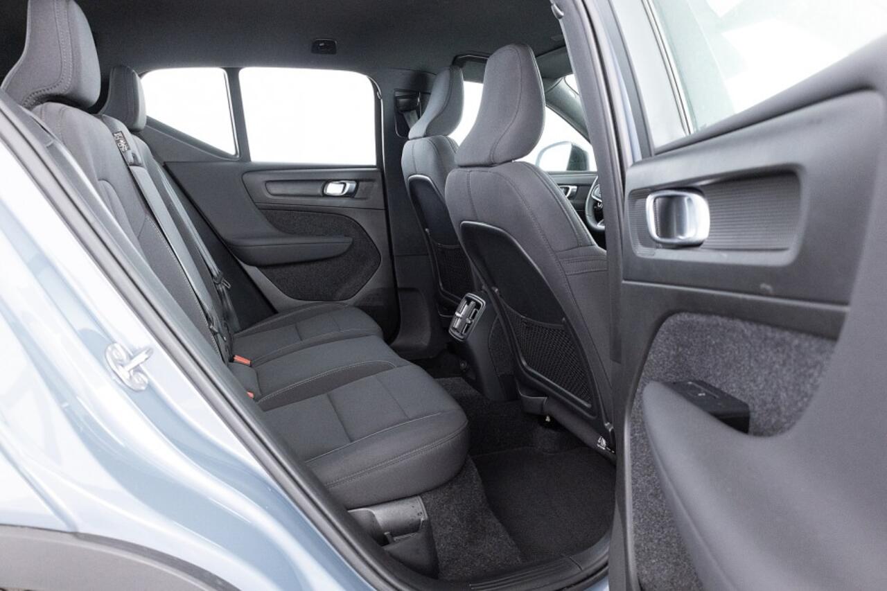 Volvo XC40 Recharge Core 70 kWh | Full LED | ECC | NAVI | CAMERA | SOH 94,4%