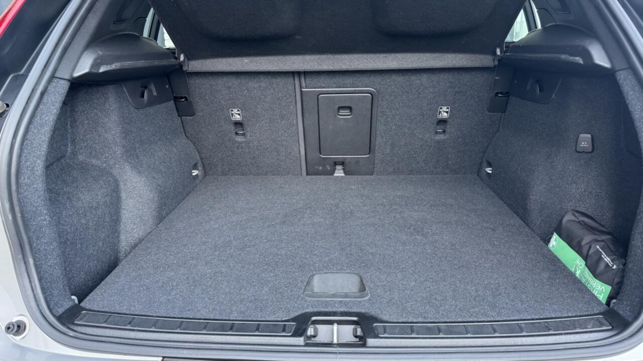 Volvo XC40 1.5 T4 Plus Bright | Navi | Camera | Cruise