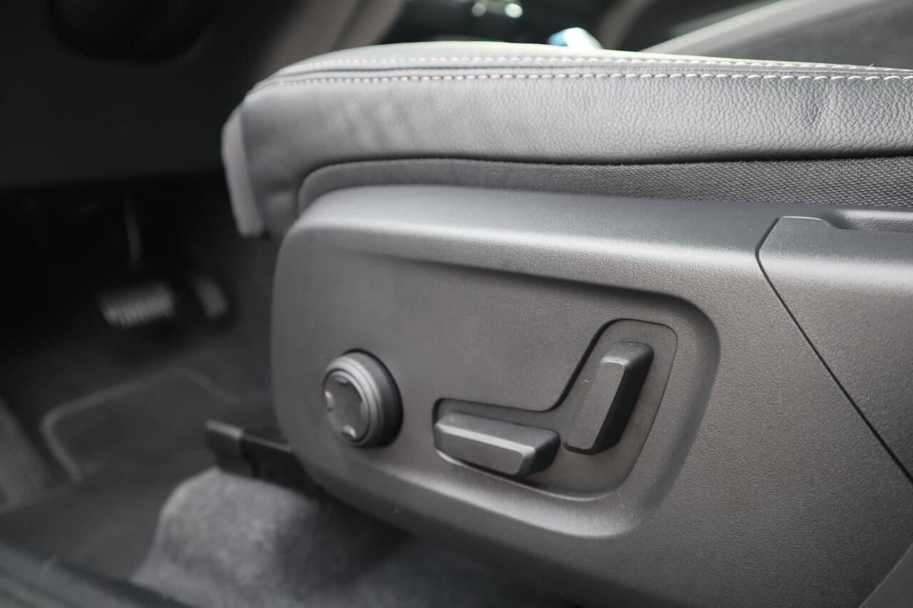 Volvo XC40 1.5 T5 Plug-in hybrid Ultimate Bright