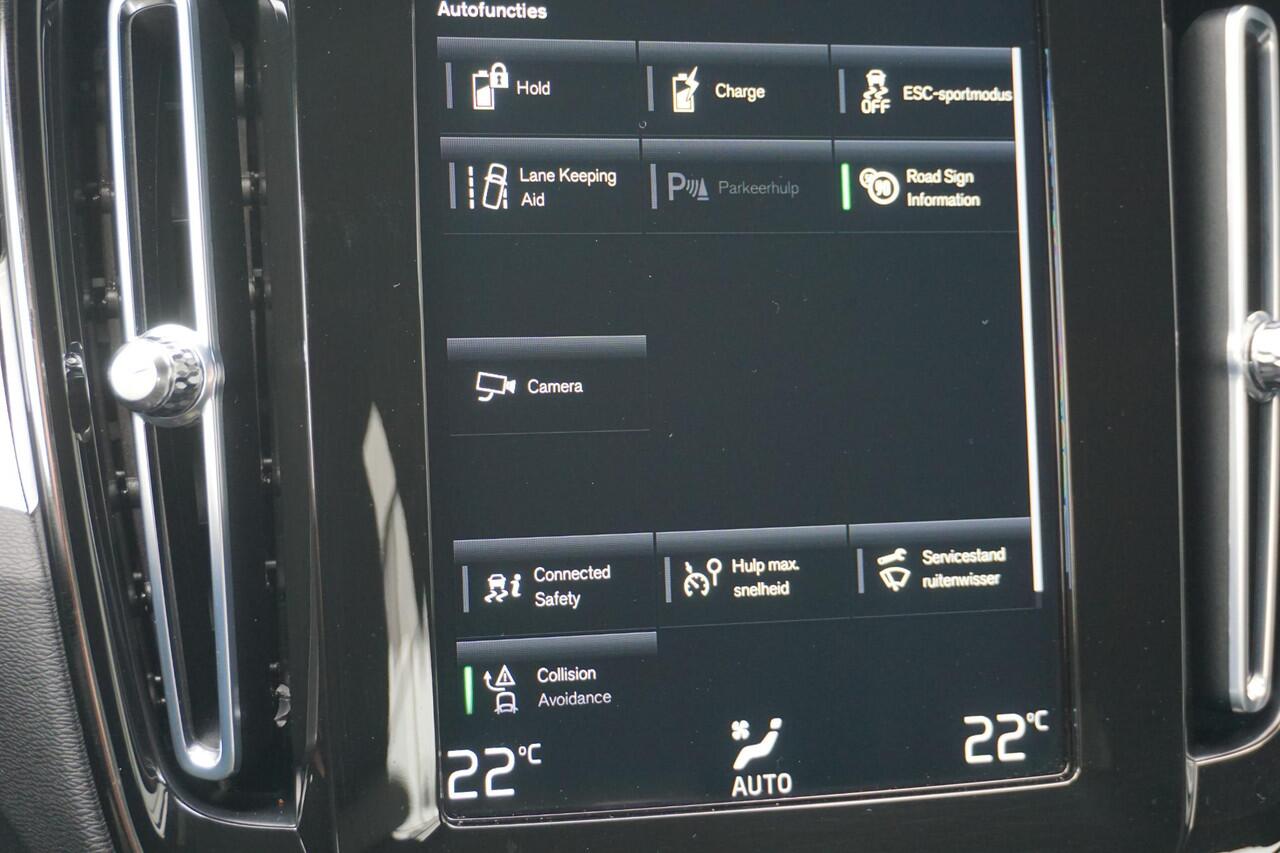 Volvo XC40 1.5 T4 Plug-in hybrid Core Bright