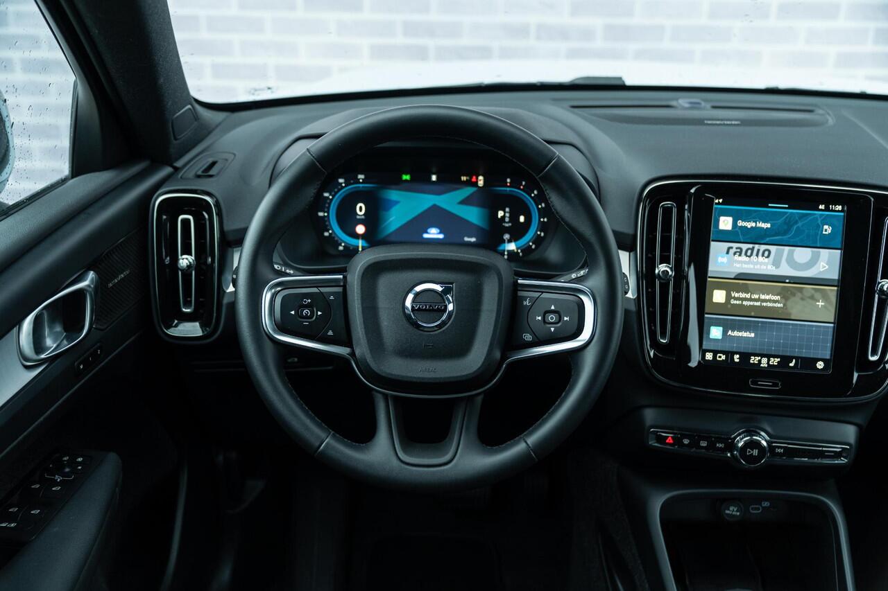 Volvo XC40 B4 Plus Dark Aut. | Trekhaak | All-seasonbanden |