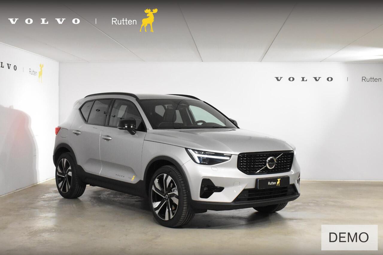 Volvo XC40 B4 211PK Automaat Plus Dark / Lighting Pack / Pixel led / 20'' Velgen / Donker getint glas