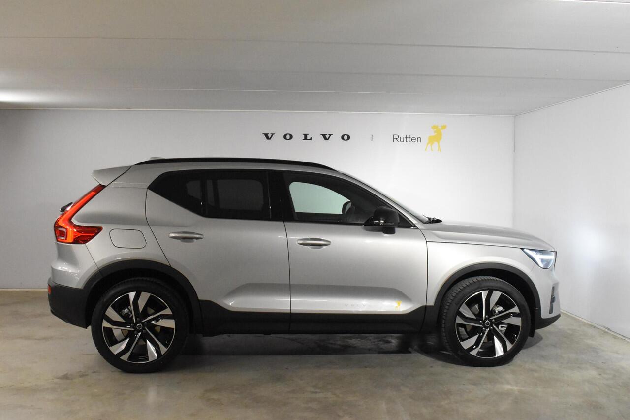 Volvo XC40 B4 211PK Automaat Plus Dark / Lighting Pack / Pixel led / 20'' Velgen / Donker getint glas