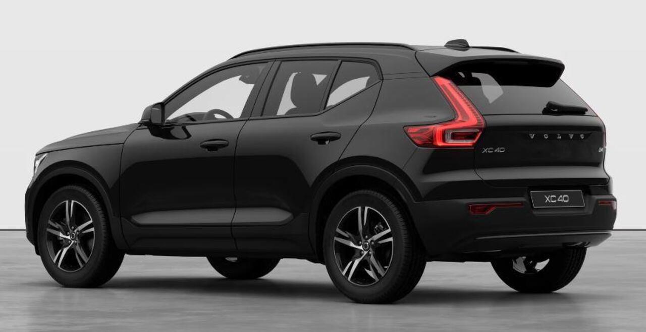 Volvo XC40 B4 211PK Automaat Plus Dark / Extra getint glas / Microtech/Nubuck / Camera achter