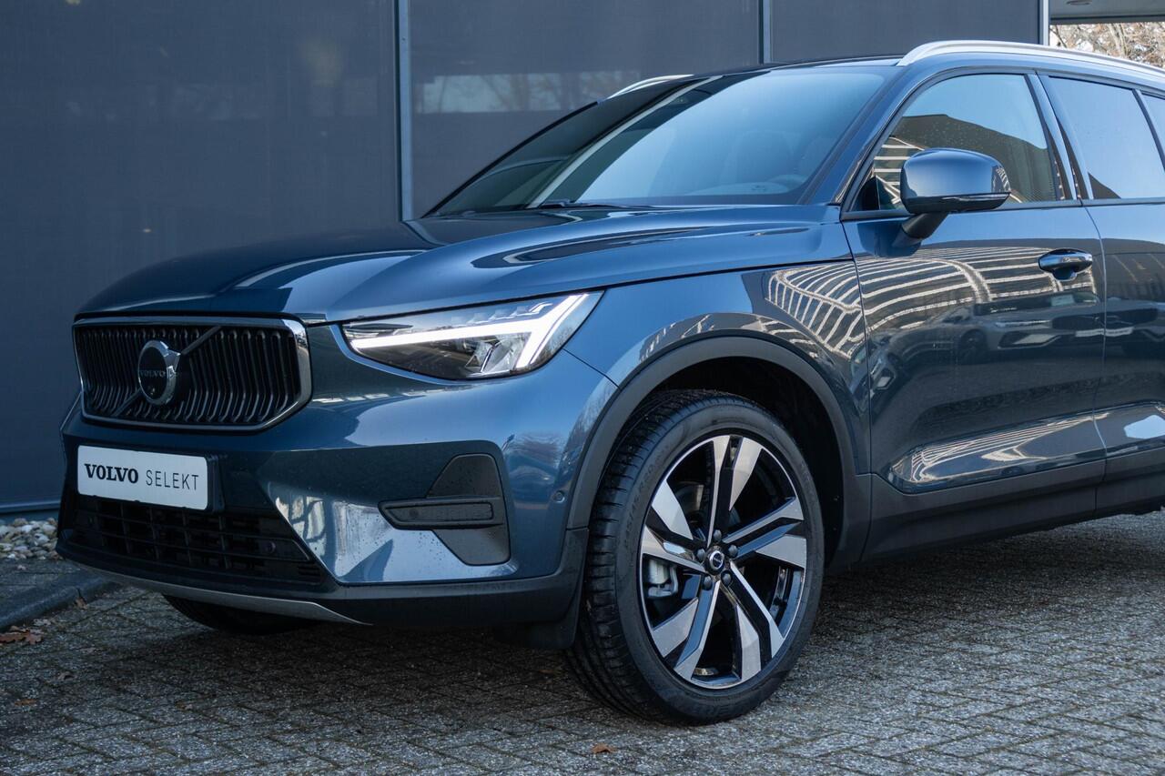 Volvo XC40 B4 Automaat Business Edition | Premium audio by Harman Kardon | 360 Graden Camera | Google Infotainment | Climate Pack | Adaptieve Cruise Control | BLIS | Extra Getint Glas | 20 inch Lichtmetalen Velgen