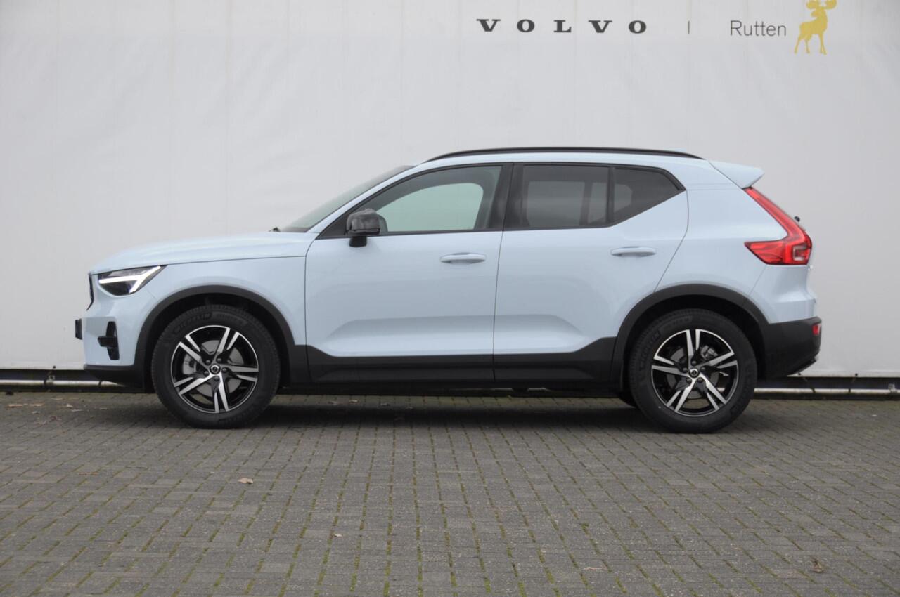 Volvo XC40 B4 211PK Automaat Plus Dark / Adaptive cruise control / Elektrische stoelen / Harman Kardon audio / Pilot assist / BLIS / Stoel en stuur verwarming / Elektrische achterklep / Parkeersensoren met camera / Google infotainment