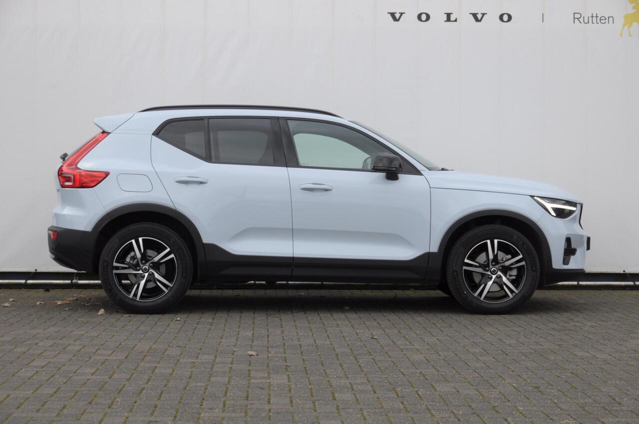 Volvo XC40 B4 211PK Automaat Plus Dark / Adaptive cruise control / Elektrische stoelen / Harman Kardon audio / Pilot assist / BLIS / Stoel en stuur verwarming / Elektrische achterklep / Parkeersensoren met camera / Google infotainment