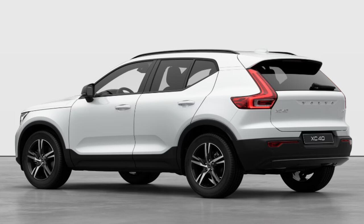 Volvo XC40 B4 211PK Automaat Plus Dark / Adaptive cruise control / Elektrische stoelen / Harman Kardon audio / Pilot assist / BLIS / Stoel en stuur verwarming / Elektrische achterklep / Parkeersensoren met camera / Google infotainment