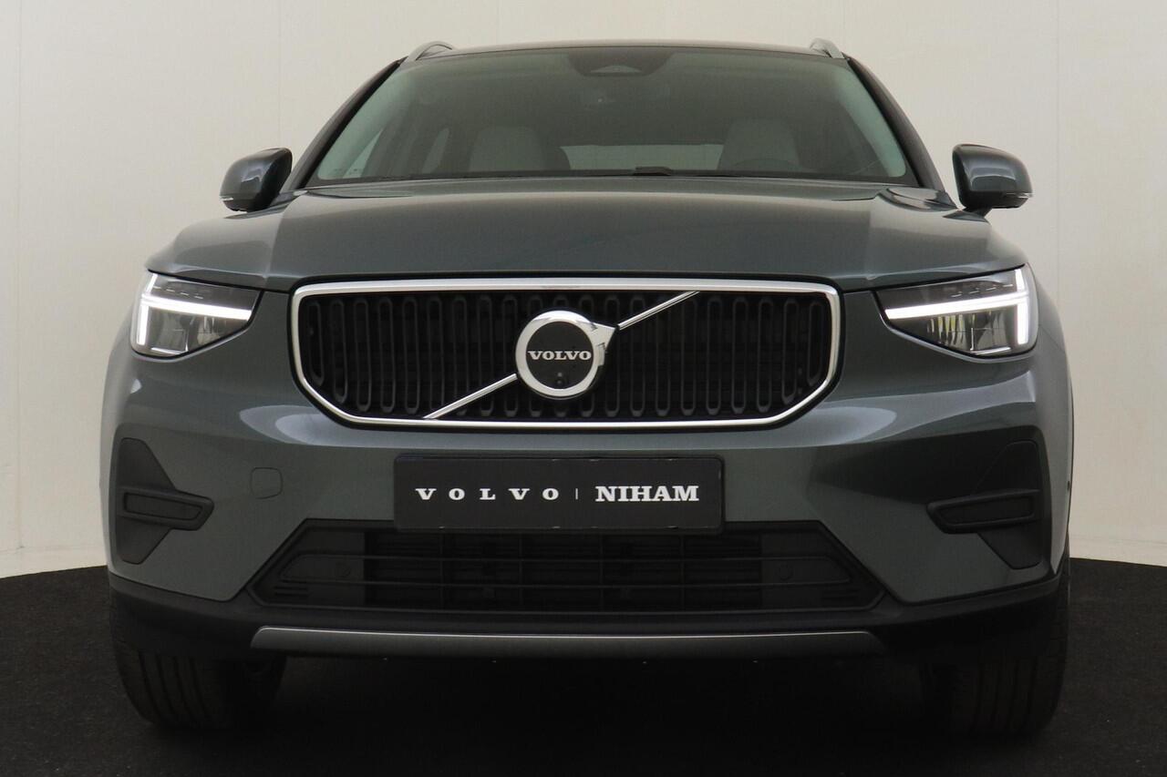 Volvo XC40 B3 (M-HYBRID) BUSINESS EDITION -ADAP.CRUISE|HARMAN/KARDON|PRIVACY.GLAS|CLIMATE|360°CAM|19"