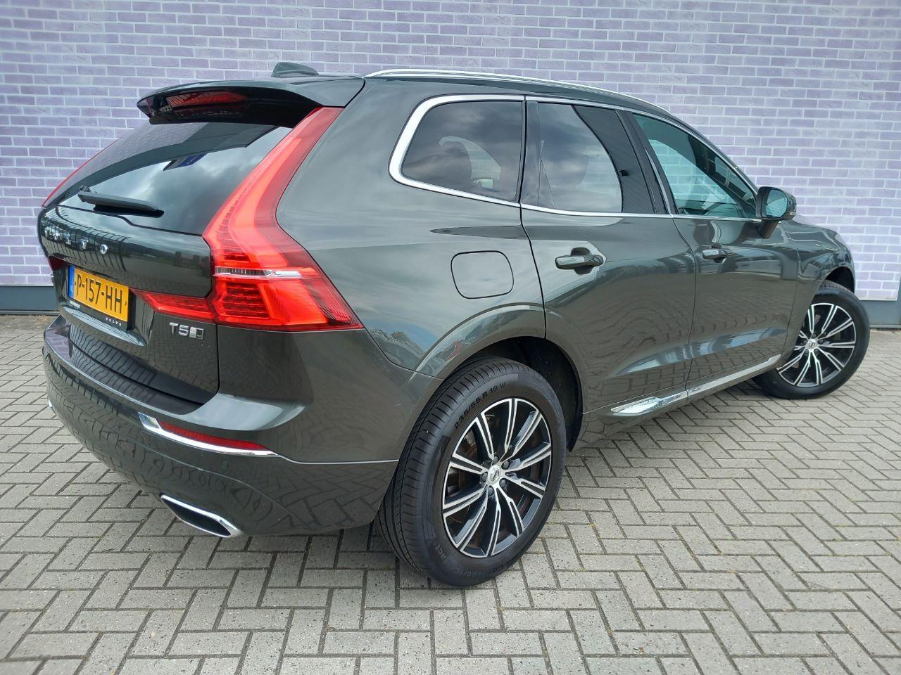 Volvo XC60 T5 250 pk AWD Inscription Aut | Trekhaak 2400 kg | Lederen bekleding | Electrisch verstelbare voorstoelen| Elektrisch bedienbare Achterklep | Verwarmde voorstoelen