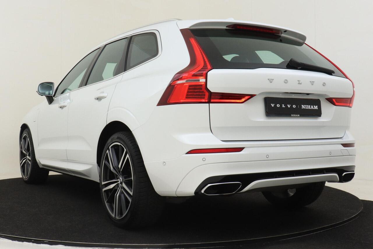 Volvo XC60 T8 TWIN ENGINE AWD R-DESIGN -PANO.DAK|360°CAM|LUCHTVERING|GEVENT.LEDER|POLESTAR|TREKHAAK|21"