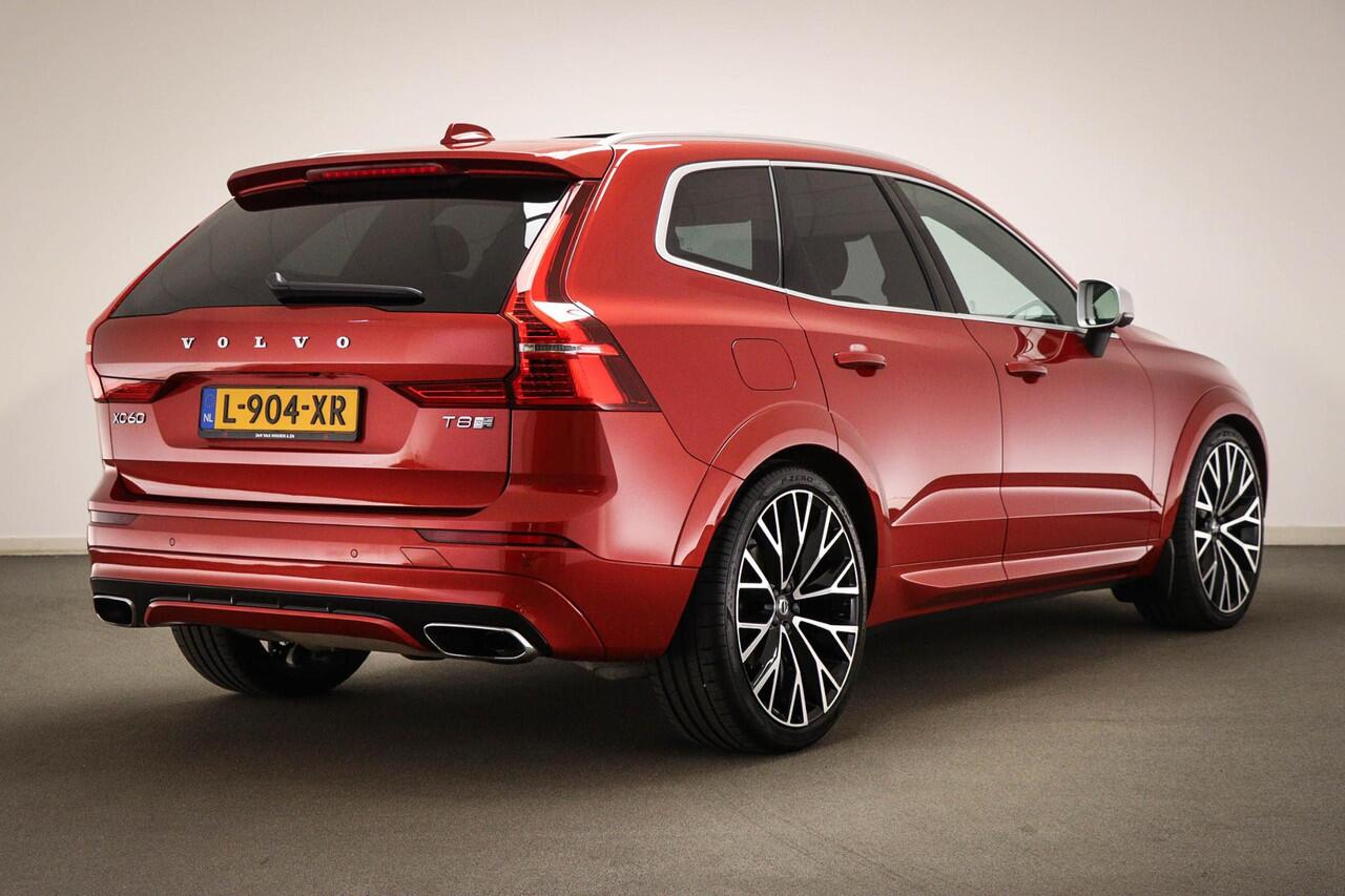 Volvo XC60 2.0 T8 Twin Engine AWD Momentum | BOWER EN WILKINS | LUCHTVERING | PANORAMADAK | HEAD UP | 360 CAMERA | TREKHAAK