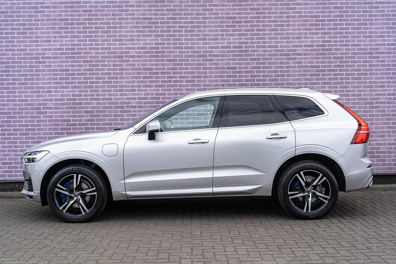 Volvo XC60 T8 Twin Engine AWD R-Design | Head-up Display | Trekhaak | Panoramadak | Full LED | Carplay | Harman Kardon | 360º Camera | Elektr. achterklep