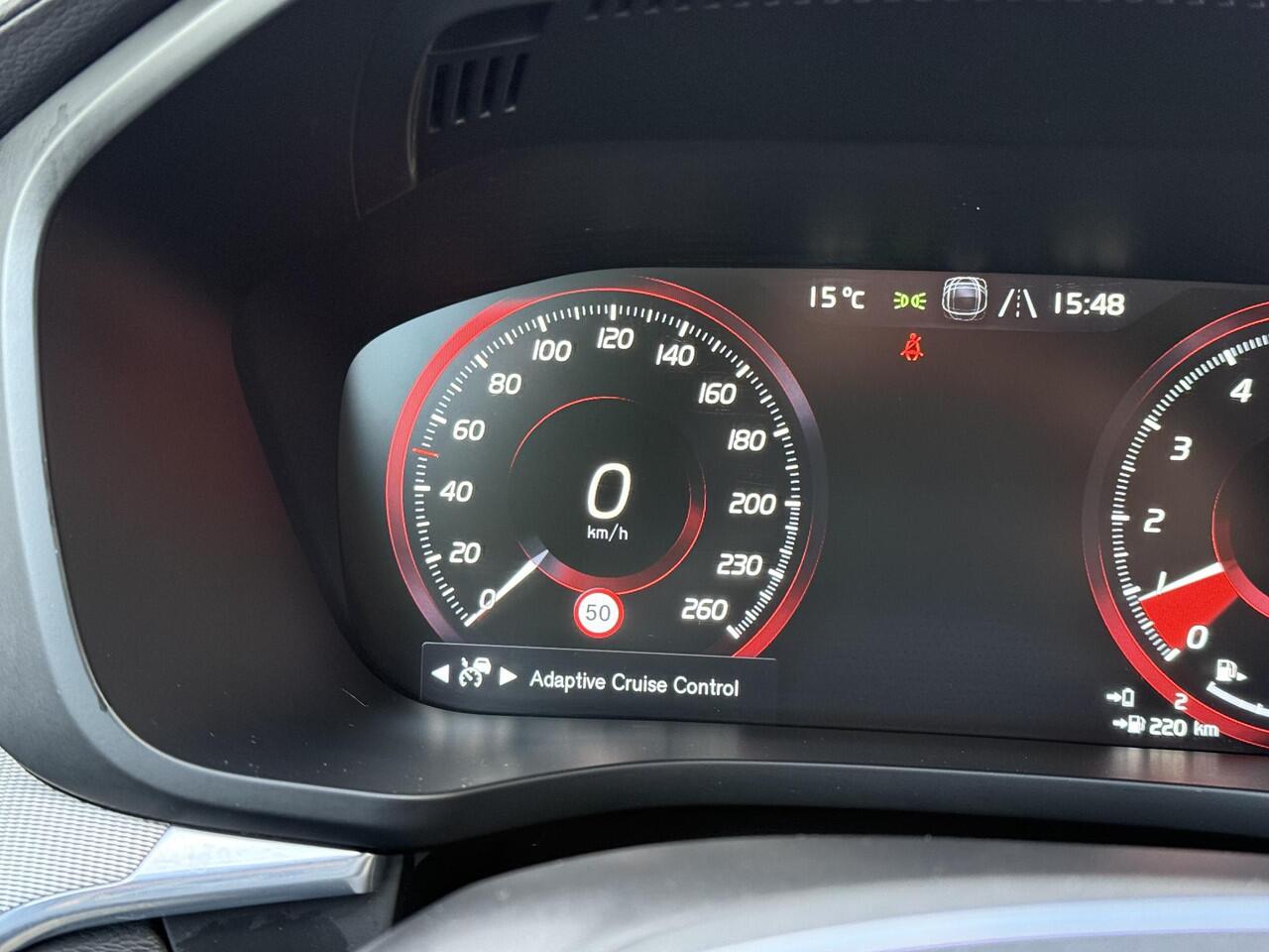 Volvo XC60 2.0 T8 Twin Engine AWD R-Design | Sport uitlaat | Trekhaak | Luchtvering | Bowers & Wilkins | 22'' | Memory L+R | Panoramadak | Massage | Stoel Koeling + verwarming | VOL VOL