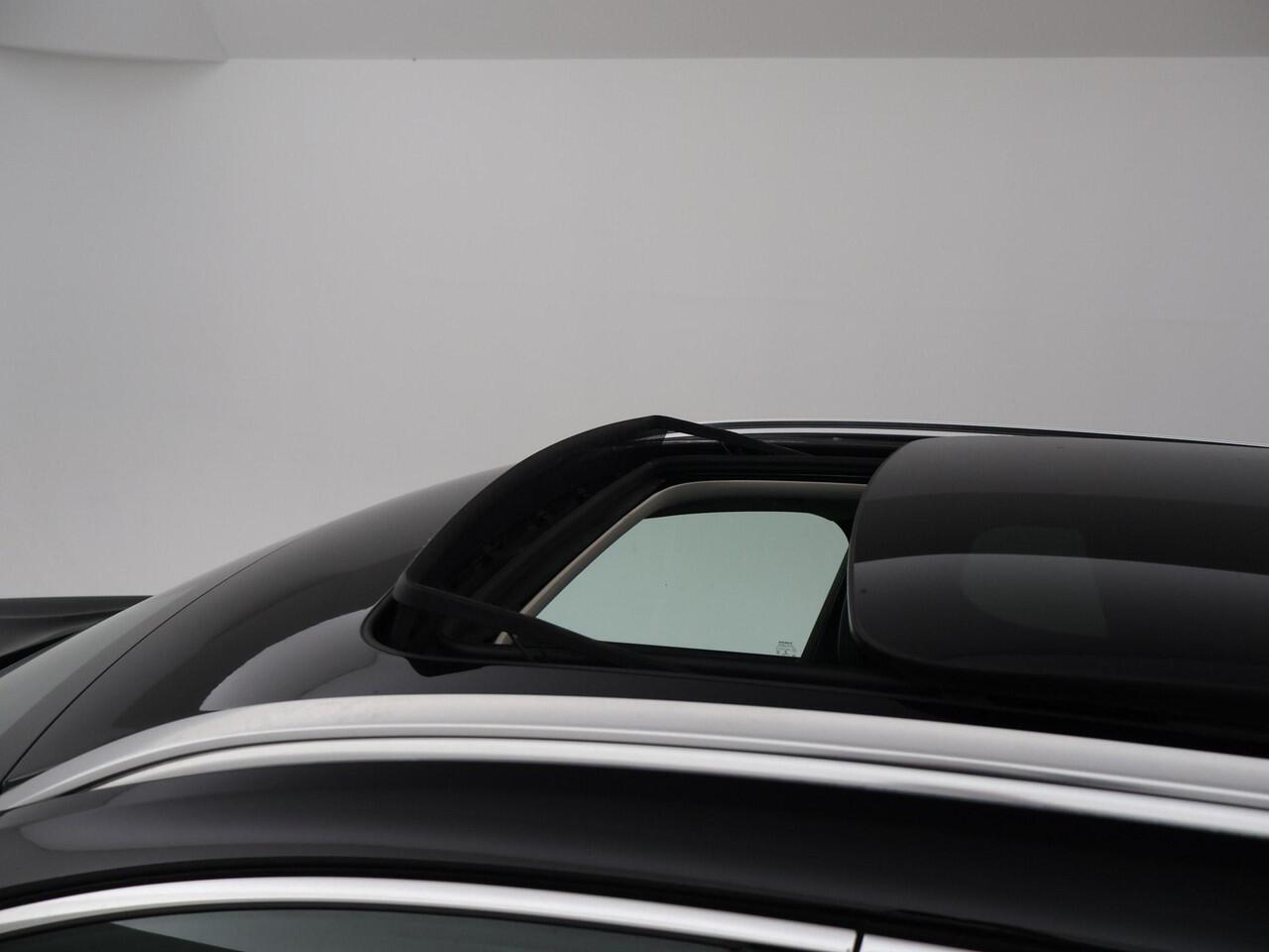 Volvo XC60 2.0 T4 INSCRIPTION + TREKHAAK WEGKL. 2300 KG | PANORAMA | HEAD-UP | 21 INCH | ADAPTIVE CRUISE CONTROL