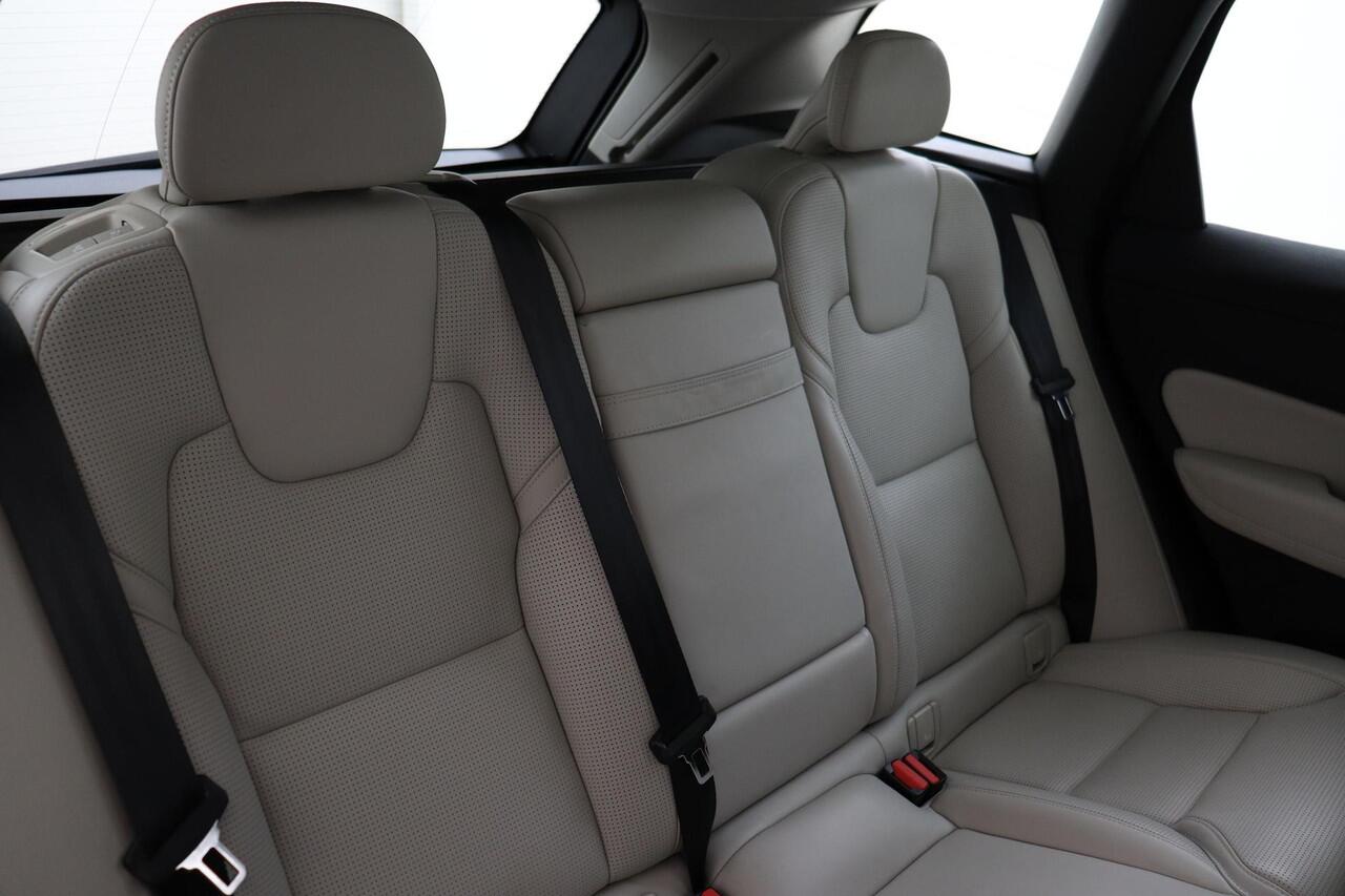 Volvo XC60 T8 TWIN ENGINE AWD INSCRIPTION -PANO.DAK|360°CAM|GEVENT.LEDER+MASSAGE|LUCHTVERING|TREKHAAK|ADAP.LED