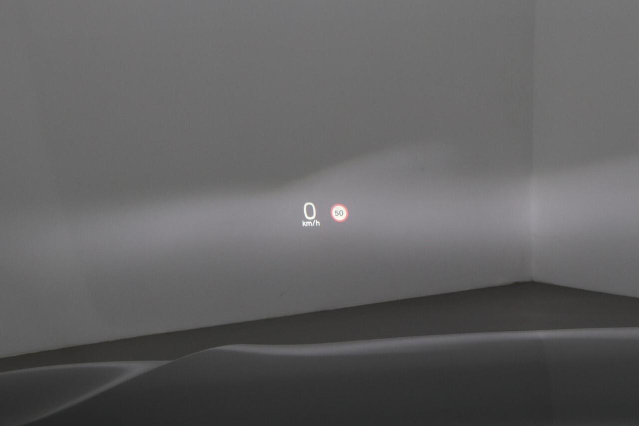 Volvo XC60 T5 R-Design | Panoramadak | Head-Up | ACC | 360° Camera | BLIS | Trekhaak