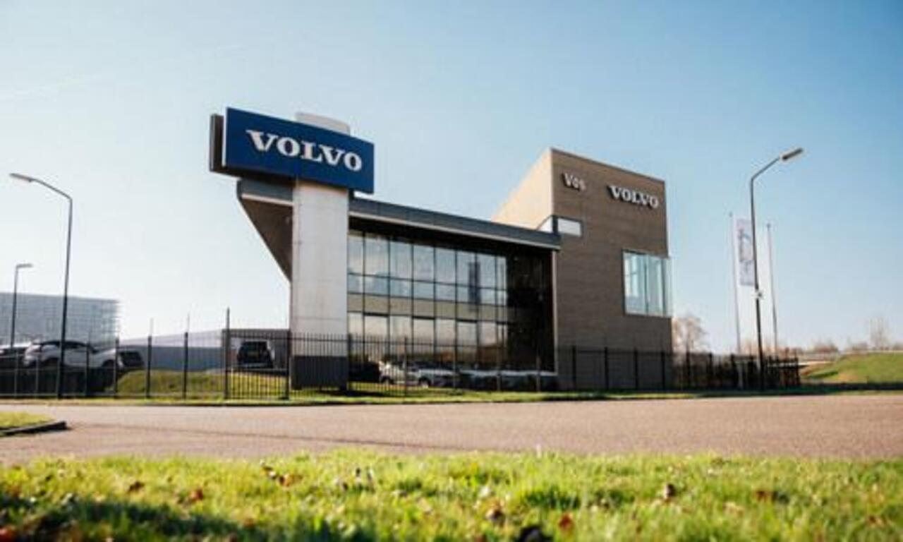 Volvo XC60 T5 Momentum | Trekhaak elektr. | Memory | Stoelverwarming