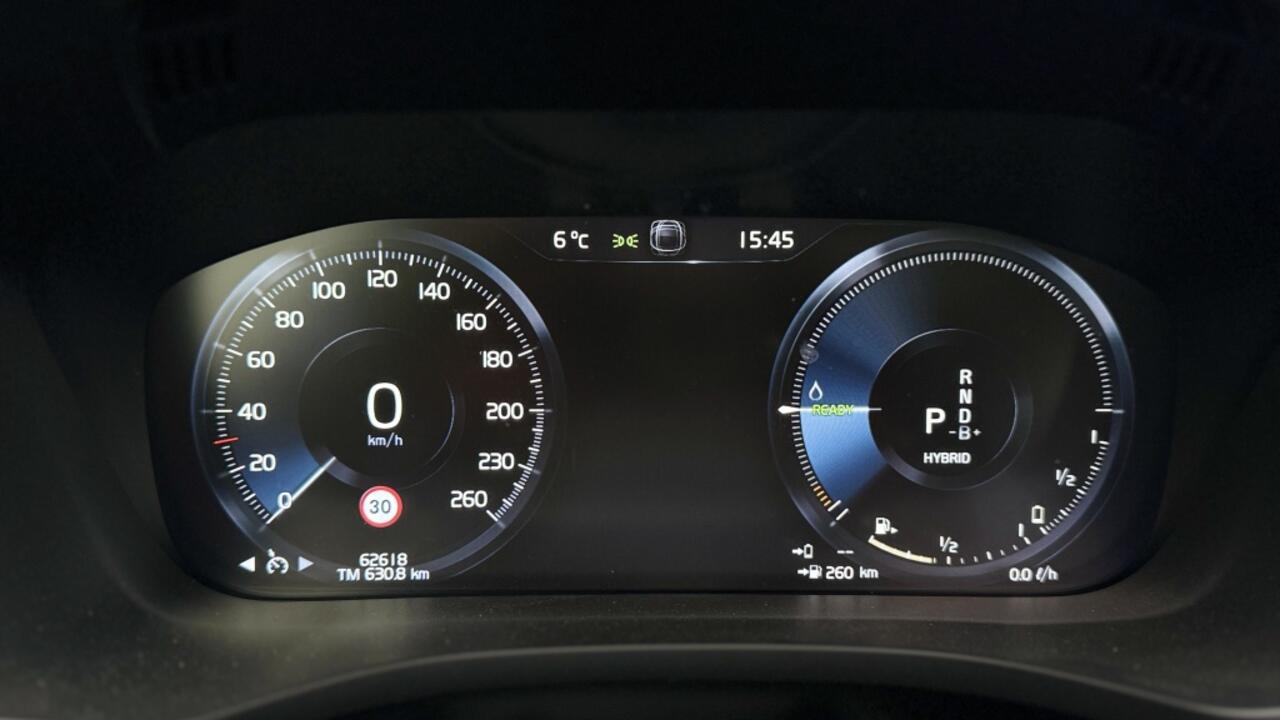 Volvo XC60 2.0 T8 TE AWD | Pano | Leer | Camera | Stoelverwarming