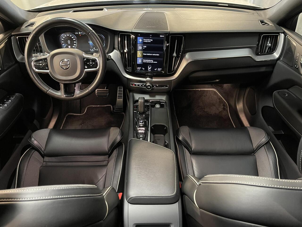 Volvo XC60 2.0 T8 Plug-in-hybrid AWD Polestar Engineered 21"/Panoramadak/Trekhaak/360 camera/Head-up/Dodehoek/Harman Kardon/Elektrische klep/Apple Carplay & Android Auto