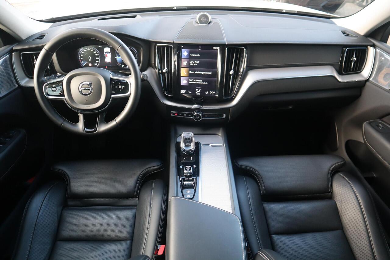Volvo XC60 2.0 T8 Twin Engine AWD Inscription | Bowers & Wilkins Audiosysteem| Luchtvering| Geventileerde voorstoelen met massagefunctie| 360* Camera| Head-Up Display|
