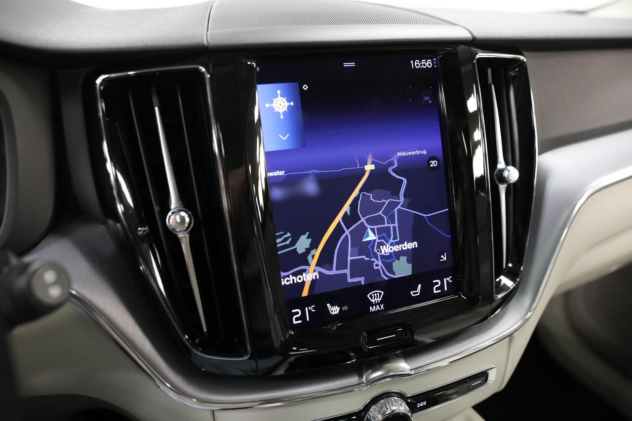 Volvo XC60 2.0 Recharge T6 AWD R-Design | Schuif- kanteldak | Zomer & Winterset | 360 Camera