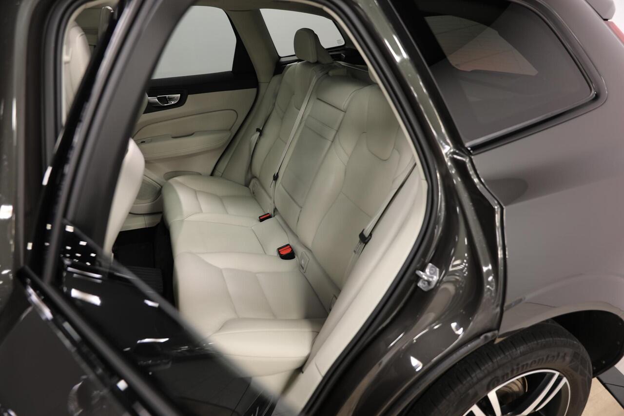 Volvo XC60 2.0 Recharge T6 AWD R-Design | Schuif- kanteldak | Zomer & Winterset | 360 Camera