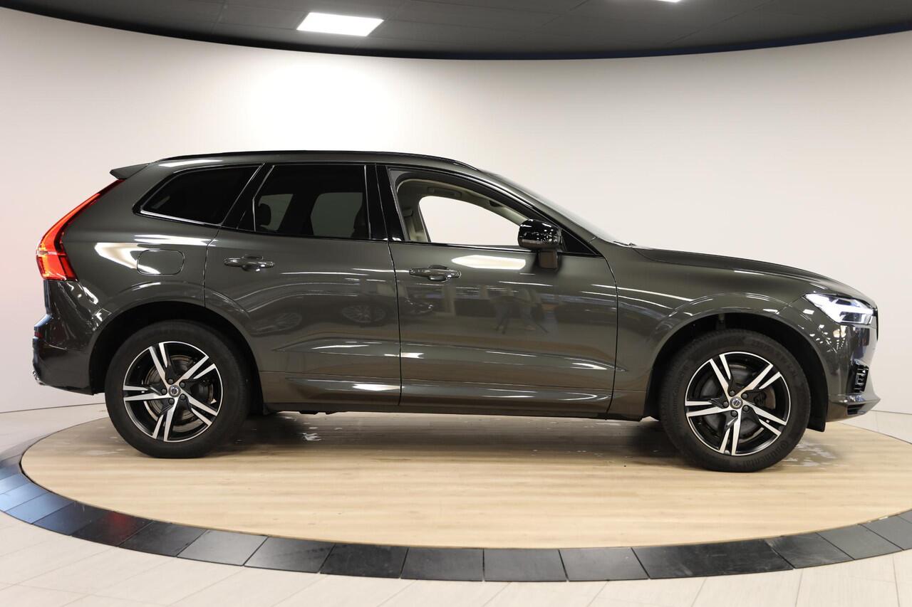 Volvo XC60 2.0 Recharge T6 AWD R-Design | Schuif- kanteldak | Zomer & Winterset | 360 Camera