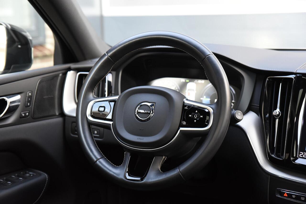 Volvo XC60 2.0 T8 Twin Engine AWD Polestar Engineered Trekhaak Pano HUD