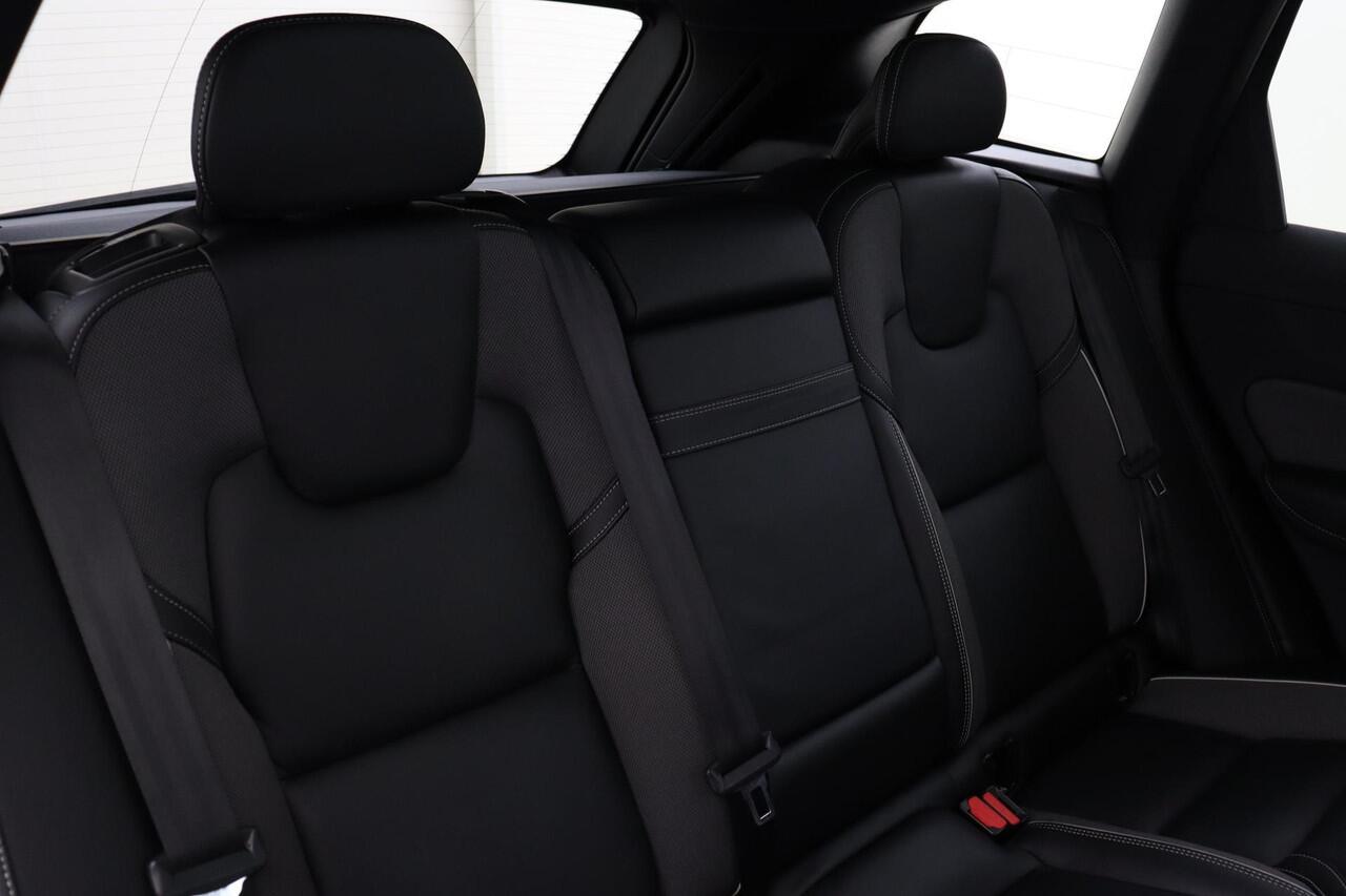 Volvo XC60 T8 RECHARGE AWD R-DESIGN -PANO.DAK|HARMAN/KARDON|HEAD-UP DISP.|ADAP.LED|TREKHAAK|360°CAM|POWER-SEATS|21"