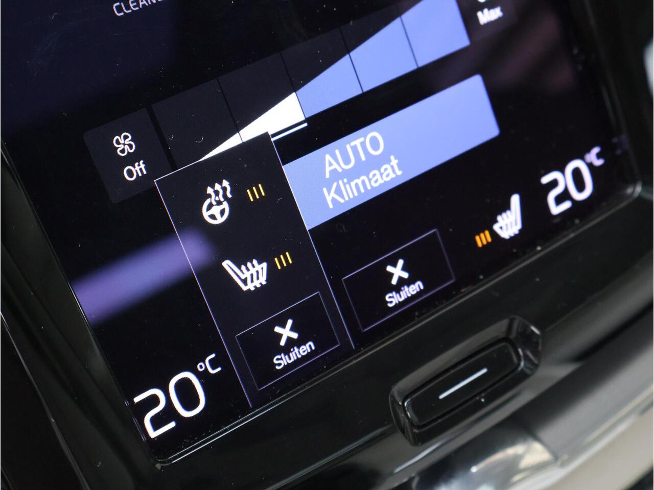 Volvo XC60 Recharge T6 AWD Business Pro | Pilot assist | BLIS | Stoel- stuurverwarming