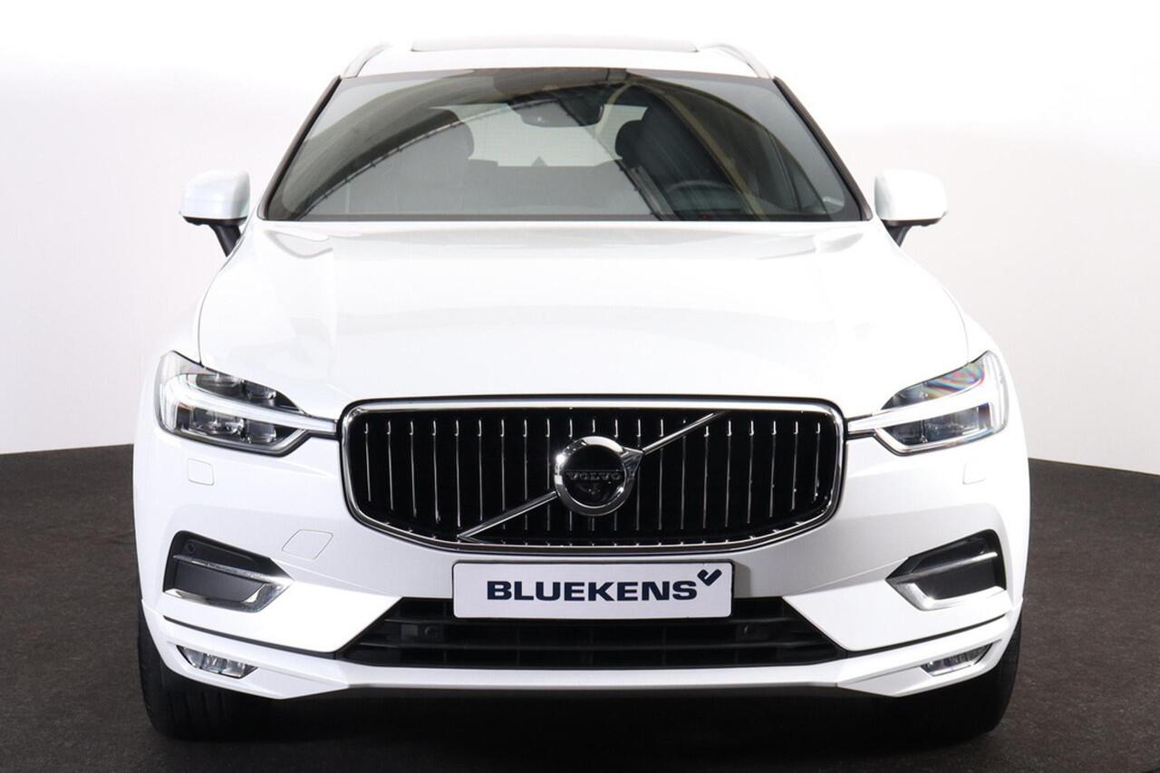 Volvo XC60 B5 AWD Inscription - Panoramisch schuif-/kanteldak - Head-up display - Harman Kardon - Elektr. verstelbare voorstoelen met geheugen - Adaptive Cruise Control met Pilot Assist - BLIS dodehoekassistentie - 360 graden camera - Parkeerverwarming - Full LED ve