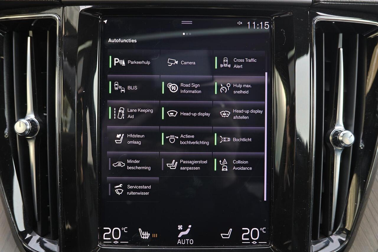 Volvo XC60 B5 AWD Inscription - Panoramisch schuif-/kanteldak - Head-up display - Harman Kardon - Elektr. verstelbare voorstoelen met geheugen - Adaptive Cruise Control met Pilot Assist - BLIS dodehoekassistentie - 360 graden camera - Parkeerverwarming - Full LED ve