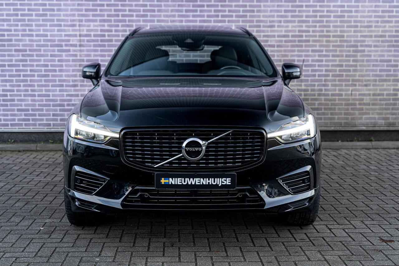 Volvo XC60 2.0 T6 Plug-in hybrid AWD R-Design | Stoel-/Stuurverwarming | Getint glas | Trekhaak | Panoramadak | Adaptive Cruise Control | Harman-Kardon Audio | 21 Inch Lichtmetalen Velgen | Dodehoekdetectie | Harman Kardon Audio |