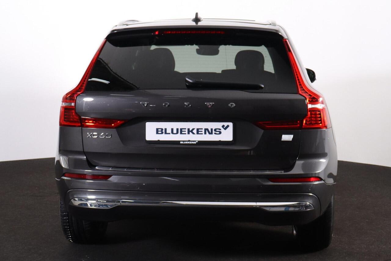 Volvo XC60 Recharge T6 AWD Inscription Expression - Panorama/schuifdak - IntelliSafe Assist - Harman/Kardon audio - Parkeercamera achter - Adaptieve LED koplampen - Verwarmde voorstoelen & stuur - Elektr. inklapbare trekhaak - Parkeercamera voor & achter - Extra get