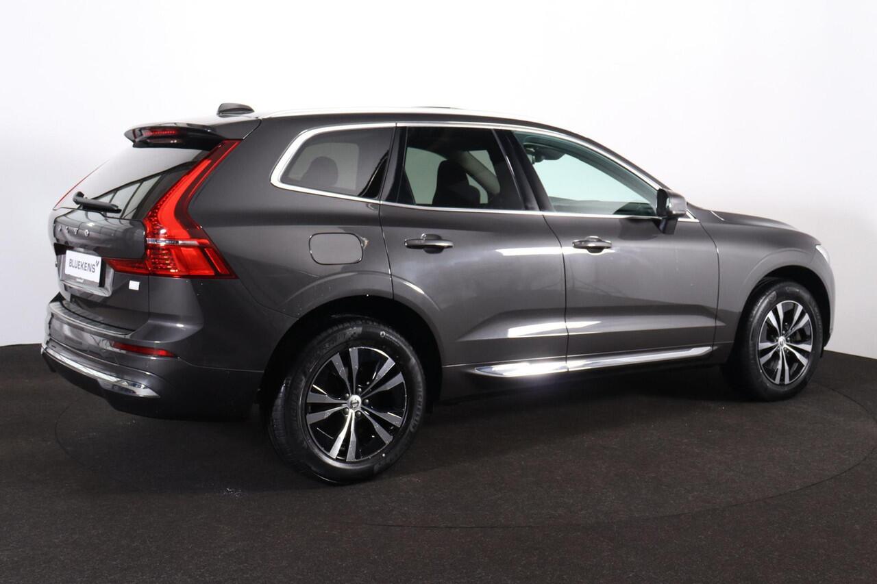 Volvo XC60 Recharge T6 AWD Inscription Expression - Panorama/schuifdak - IntelliSafe Assist - Harman/Kardon audio - Parkeercamera achter - Adaptieve LED koplampen - Verwarmde voorstoelen & stuur - Elektr. inklapbare trekhaak - Parkeercamera voor & achter - Extra get