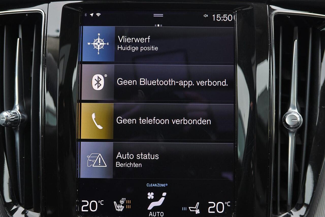 Volvo XC60 Recharge T8 AWD Inscription - Luchtvering - Panorama/schuifdak - IntelliSafe Assist & Surround - 360º Camera - Bowers & Wilkins audio - Adaptieve LED koplampen - Verwarmde voorstoelen, stuur & achterbank - Parkeersensoren voor & achter - Elektr. bedienb. 