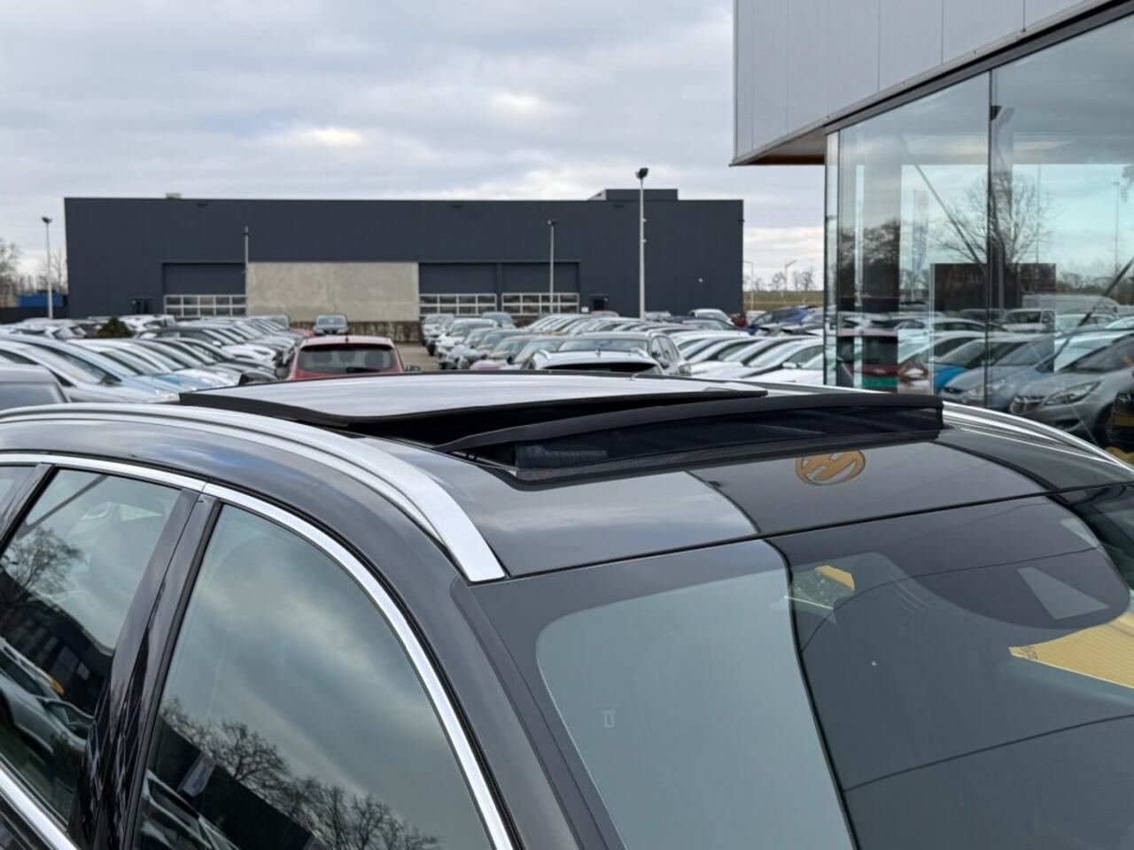 Volvo XC60 2.0 T6 AWD Recharge Inscription Expression - panoramadak - camera