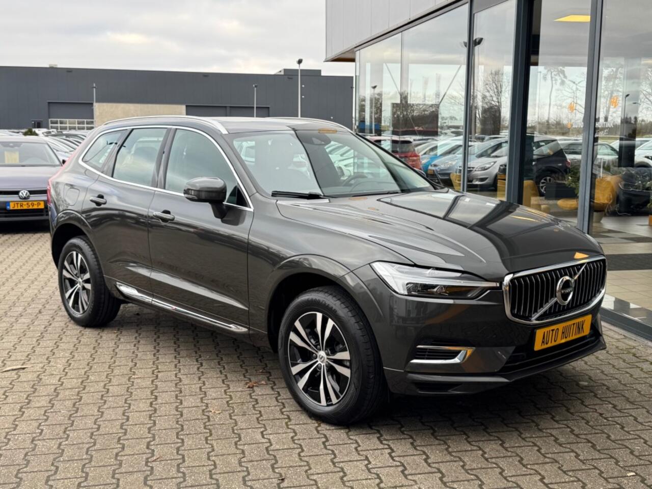 Volvo XC60 2.0 T6 AWD Recharge Inscription Expression - panoramadak - camera