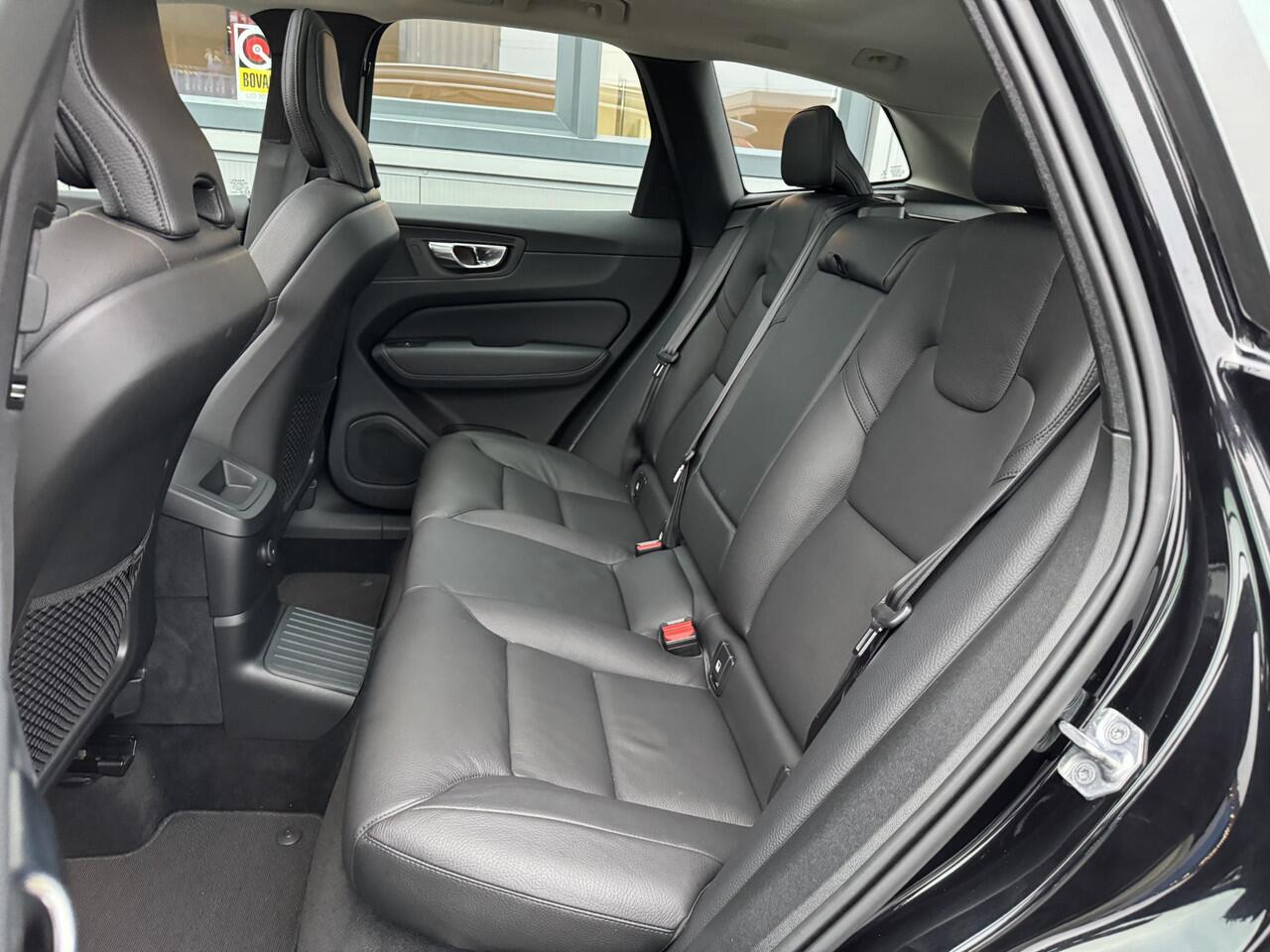 Volvo XC60 2.0 T6 Plug-in hybrid AWD Inscription 360 Camera | Trekhaak | Facelift | Elektrische Stoelen