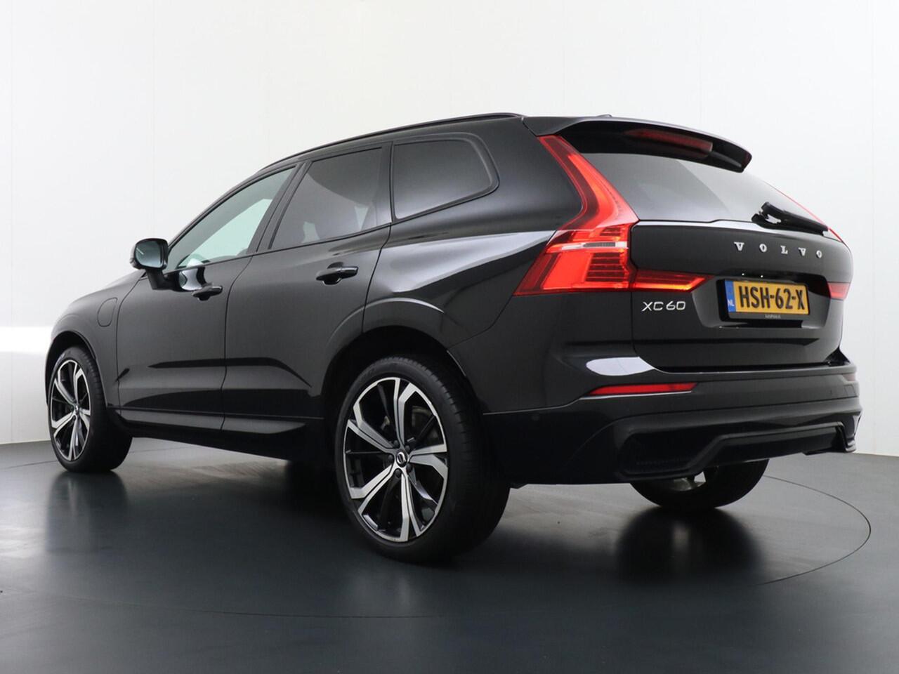 Volvo XC60 2.0 T6 Plug-in hybrid AWD Ultimate Dark LongRange/Panodak/21Inch/360/Trekhaak etc.