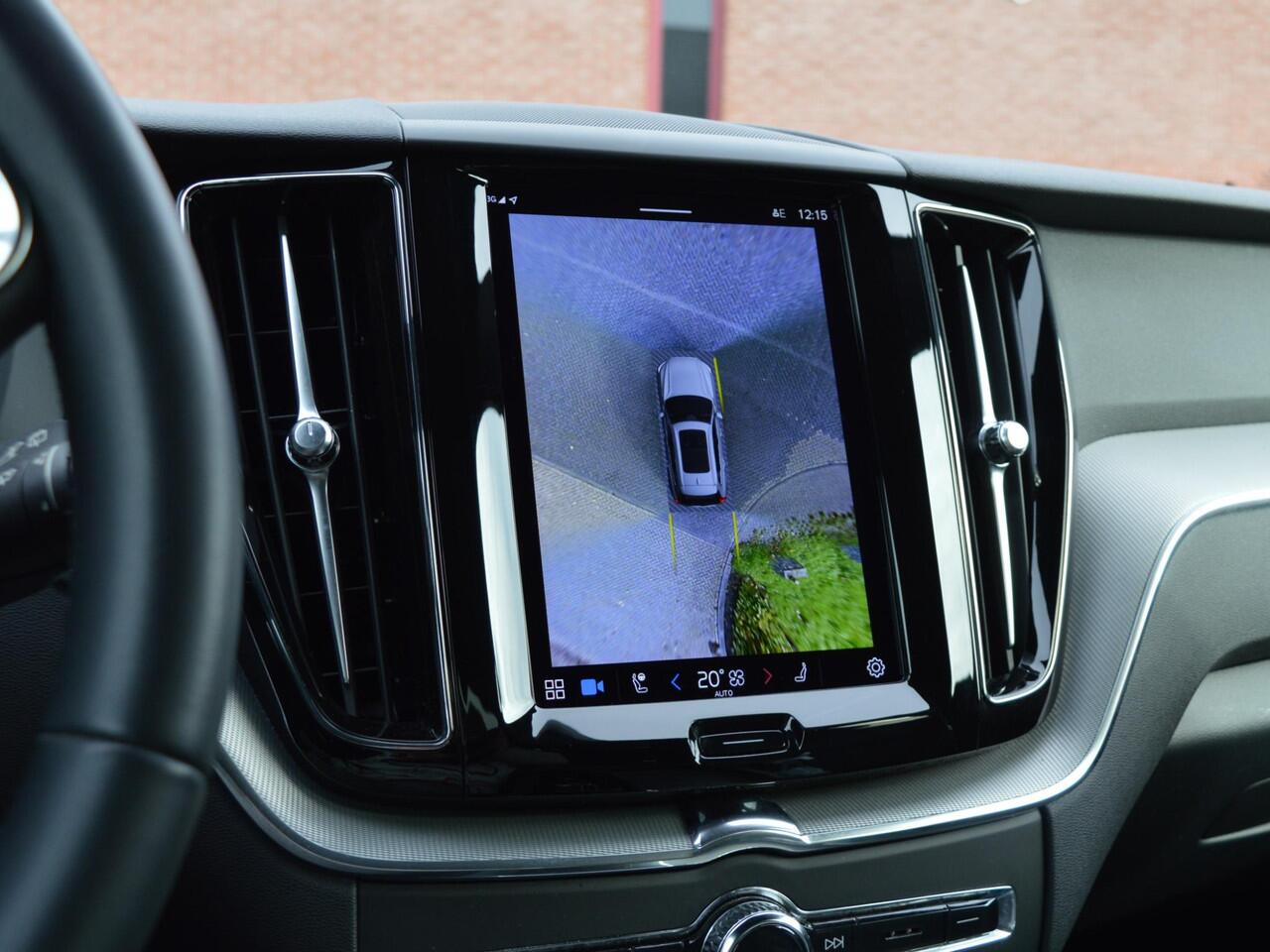 Volvo XC60 2.0 T6 Recharge AWD R-Design