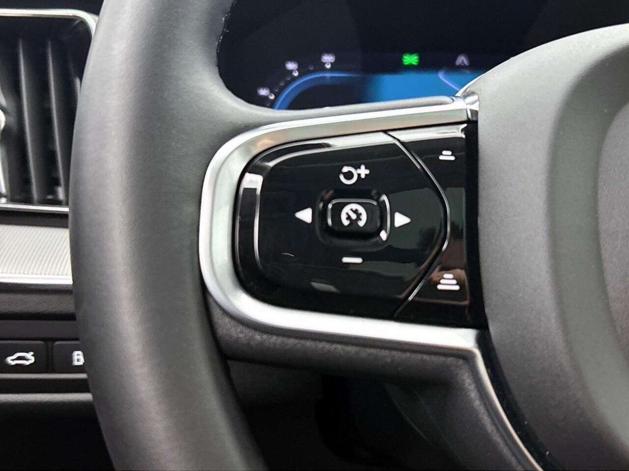 Volvo XC60 T6 Bright | Longe Range | Pano | Leder | Pilot Assist |